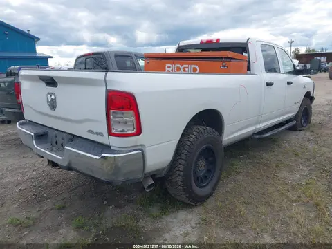 2019 RAM 2500 Tradesman 4x4 8' Box VIN 3C6UR5HL7KG682335 фото 4