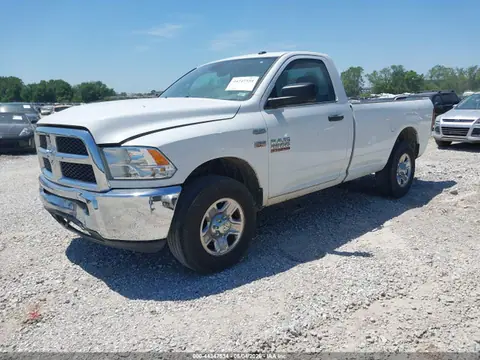 2014 RAM 2500 Tradesman VIN 3C6LR4AT8EG128841 фото 2