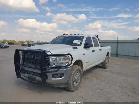 2022 RAM 2500 Tradesman VIN 3C6UR5HJ2NG438353 фото 2