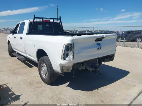 2020 Ram 2500 Tradesman 4X2 8' Box VIN 3C6UR4HJ1LG120666 фото 4
