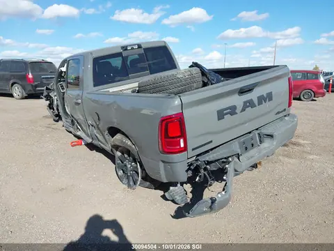 2026 RAM 3500 Big Horn VIN 3C63R3DL0TG186090 фото 3