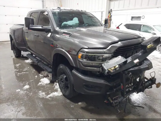 2022 RAM 3500 Laramie 4x4 6'4 Box VIN 3C63RRML8NG403701 фото 1