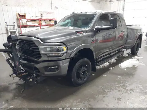 2022 RAM 3500 Laramie 4x4 6'4 Box VIN 3C63RRML8NG403701 фото 2