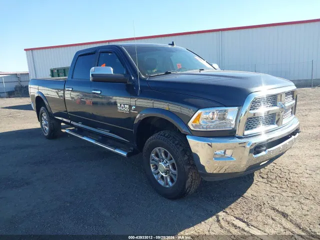 2017 RAM 3500 Laramie 4x4 8' Box VIN 3C63R3JL0HG743463 фото 1