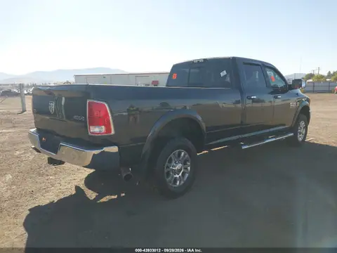2017 RAM 3500 Laramie 4x4 8' Box VIN 3C63R3JL0HG743463 фото 4