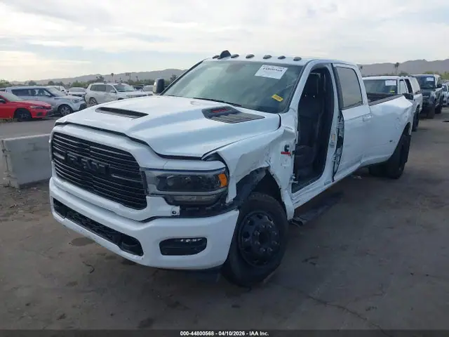 2024 RAM 3500 Laramie 4x4 8' Box VIN 3C63RRJL9RG281344 фото 2