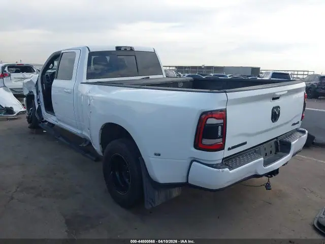 2024 RAM 3500 Laramie 4x4 8' Box VIN 3C63RRJL9RG281344 фото 3