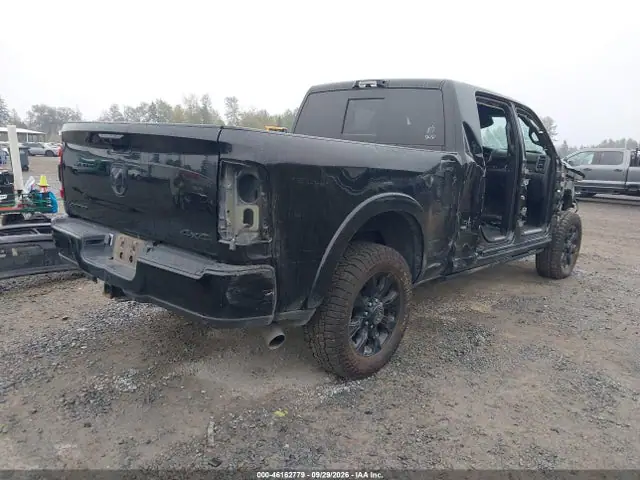 3C63R3PL8NG292267 — 2022 RAM 3500 Limited 4X4 6'4 Box, фото 4 с аукциона IAAI 14.10.2026, Правый бок