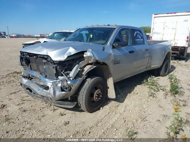 3C63RRHL9EG298712 — 2014 RAM 3500 SLT, фото 2 с аукциона IAAI 14.10.2026, Передняя часть