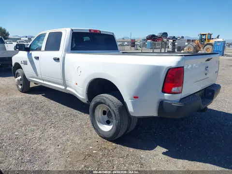 2018 RAM 3500 Tradesman 4x4 8' Box VIN 3C63RRGL8JG304849 фото 3