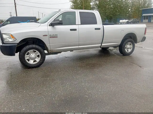 3C63R3GT4GG355237 — 2016 RAM 3500 Tradesman, фото 2 с аукциона IAAI 13.10.2026, Естественный износ