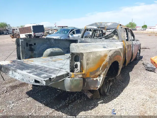 3C63RPGL7NG416973 — 2022 RAM 3500, фото 4 с аукциона IAAI 13.10.2026, Полный пожар