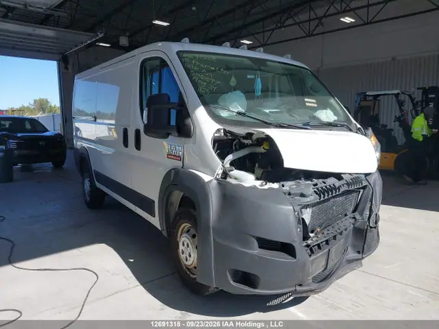 3C6TRVAG7KE545397 RAM Promaster 1500 1500 Standard 2019 — повреждение Передняя часть, фото до ремонта