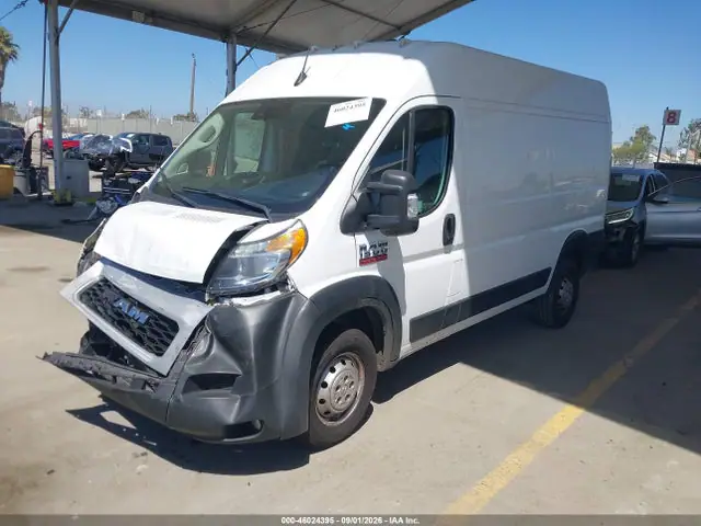 3C6LRVBG5NE102328 — 2022 RAM Promaster 1500 High Roof 136 Wb, фото 2 с аукциона IAAI 14.10.2026, Передняя часть