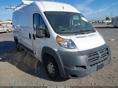 3C6TRVDG3JE136971 — 2018 RAM Promaster 2500 High Roof 159 Wb, Передняя часть справа (Right Front), фото до ремонта