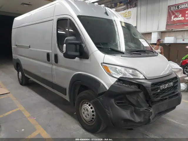 3C6LRVDG2RE113175 — 2024 RAM Promaster 2500 Tradesman High Roof 159 Wb W/Pass Seat, Передняя часть (Front End), фото до ремонта
