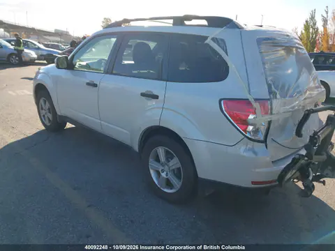 2012 Subaru Forester 2.5X VIN JF2SHCBC7CH407377 фото 4