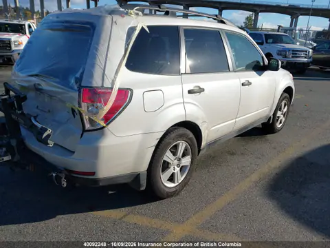 2012 Subaru Forester 2.5X VIN JF2SHCBC7CH407377 фото 5