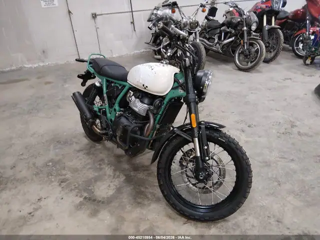 ME3HAN475SK700147 — 2025 Royal Enfield Motors Bear 650, Левый бок (Left Side), фото до ремонта