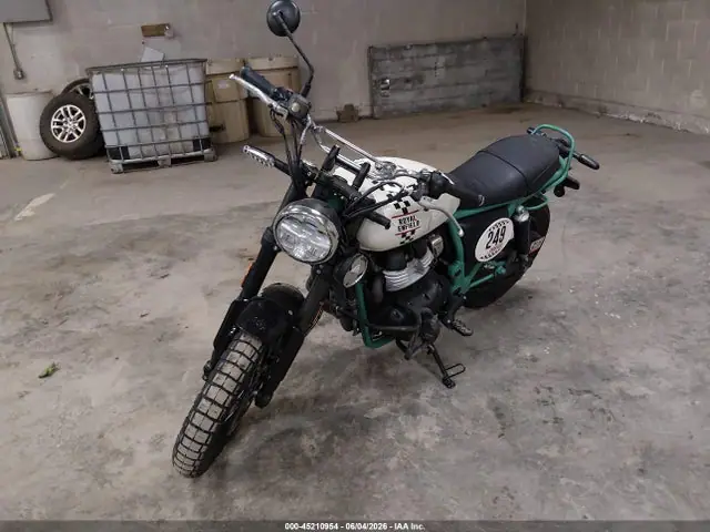 ME3HAN475SK700147 — 2025 Royal Enfield Motors Bear 650, фото 2 с аукциона IAAI 13.10.2026, Левый бок