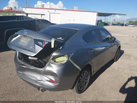 2016 Scion IA VIN 3MYDLBZV6GY105419 фото 4
