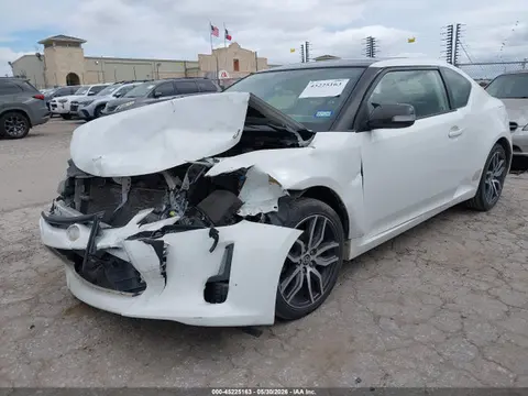 2014 Scion TC VIN JTKJF5C77E3074068 фото 2