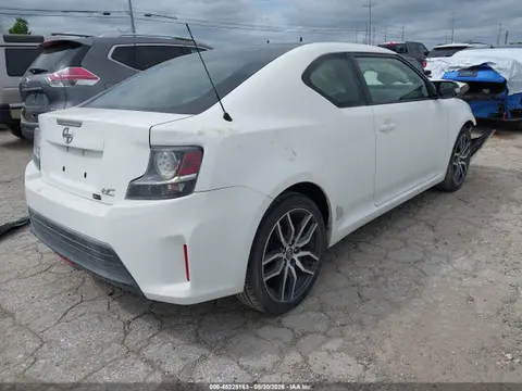2014 Scion TC VIN JTKJF5C77E3074068 фото 4