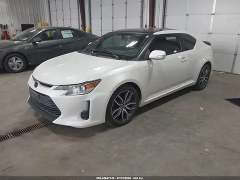 2015 Scion TC VIN JTKJF5C77F3096377 фото 2