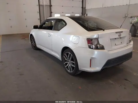 2016 Scion TC VIN JTKJF5C70GJ022392 фото 3