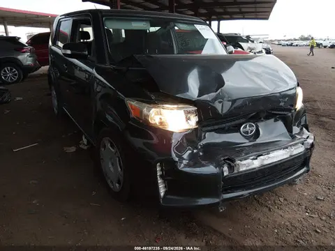JTLZE4FEXEJ052079 — 2014 Scion XB, Передняя часть (Front End), фото до ремонта