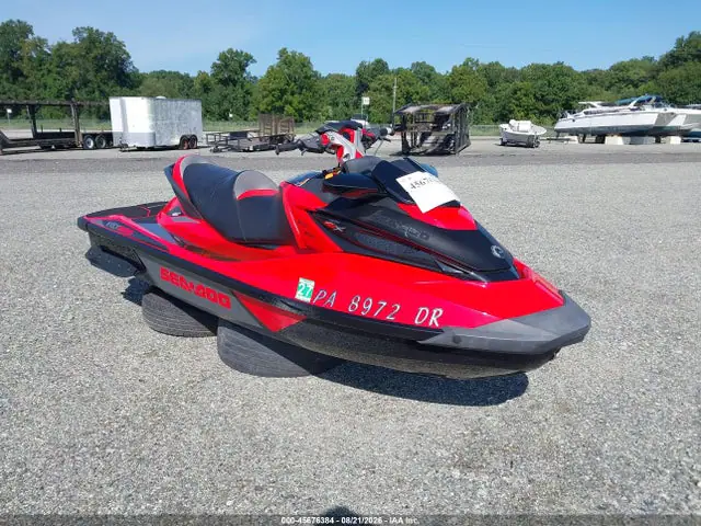 YDV13609E616 — 2016 Seadoo Rxt, Передняя часть справа (Right Front), фото до ремонта