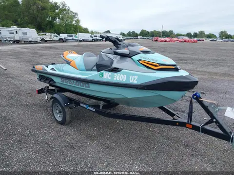 YDV46014A424 — 2024 Seadoo Wake Pro 230, Ходовая часть (Undercarriage), фото до ремонта