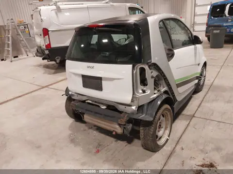 2015 Smart Fortwo Passion/pure VIN WMEEJ3BA6FK795368 фото 4