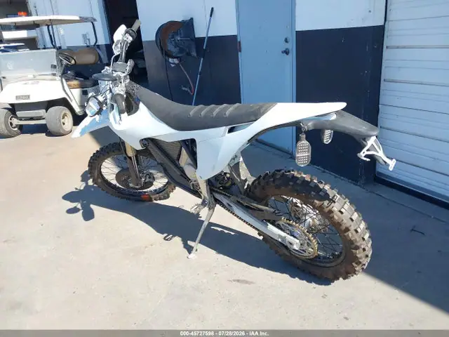2026 Stark Bike VIN UDUEX1AE5TA008872 фото 3