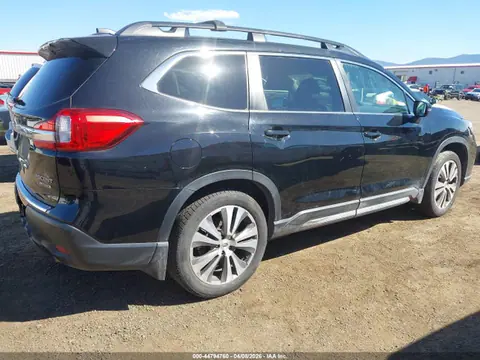 2021 Subaru Ascent Limited VIN 4S4WMAPD9M3418781 фото 4