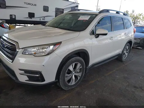 2020 Subaru Ascent Premium VIN 4S4WMAFD0L3448896 фото 2