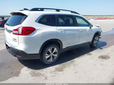 2022 Subaru Ascent Premium VIN 4S4WMACD7N3410962 фото 4