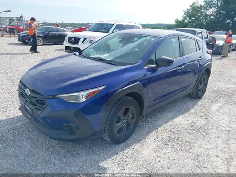 2024 Subaru Crosstrek VIN JF2GUABC2R8321411 фото 2