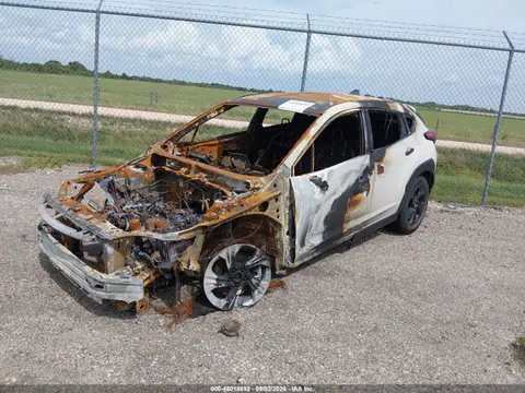 2024 Subaru Crosstrek VIN JF2GUABC9R8320594 фото 2