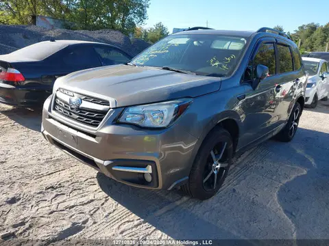 2017 Subaru Forester 2.5i Limited VIN JF2SJEJC0HH550177 фото 2