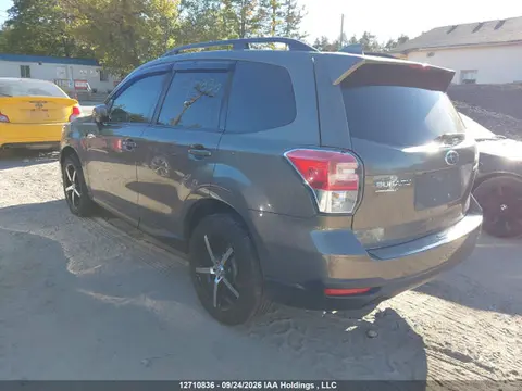 2017 Subaru Forester 2.5i Limited VIN JF2SJEJC0HH550177 фото 3