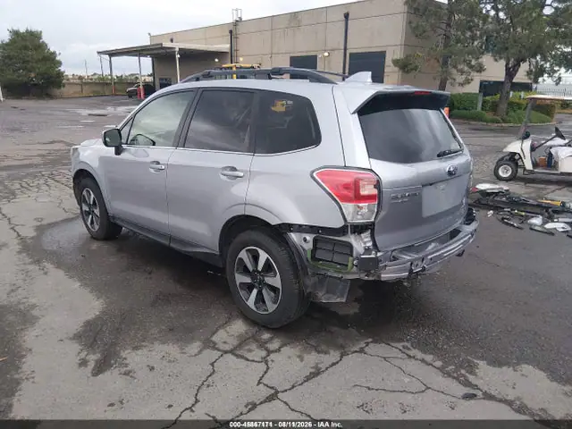 JF2SJARC0HH575089 — 2017 Subaru Forester 2.5I Limited, фото 3 с аукциона IAAI 14.10.2026, Передняя часть
