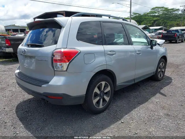 JF2SJARC9JH455894 — 2018 Subaru Forester 2.5I Limited, фото 4 с аукциона IAAI 13.10.2026, Передняя часть