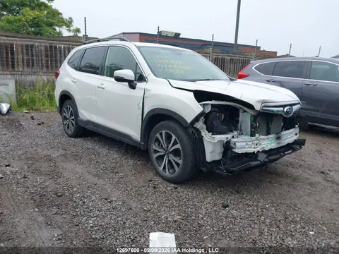 JF2SKEUC7KH581300 — 2019 Subaru Forester 2.5I Limited, Передняя часть (Front), фото до ремонта
