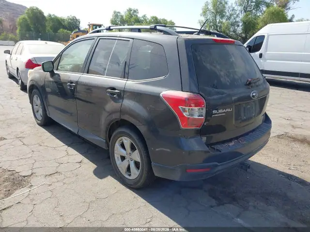 JF2SJADC1FH456228 — 2015 Subaru Forester 2.5I Premium, фото 3 с аукциона IAAI 13.10.2026, Естественный износ