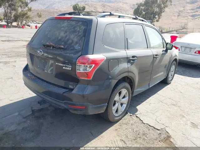 JF2SJADC1FH456228 — 2015 Subaru Forester 2.5I Premium, фото 4 с аукциона IAAI 13.10.2026, Естественный износ