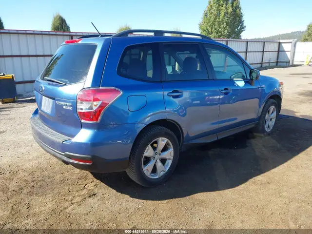 JF2SJAFC0FH570671 — 2015 Subaru Forester 2.5I Premium, фото 4 с аукциона IAAI 13.10.2026, Передняя часть