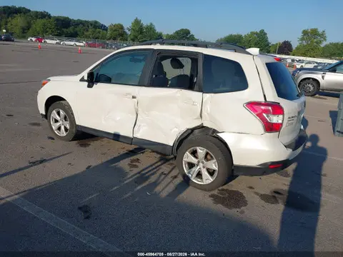 2016 Subaru Forester 2.5i Premium VIN JF2SJADC4GH407672 фото 3