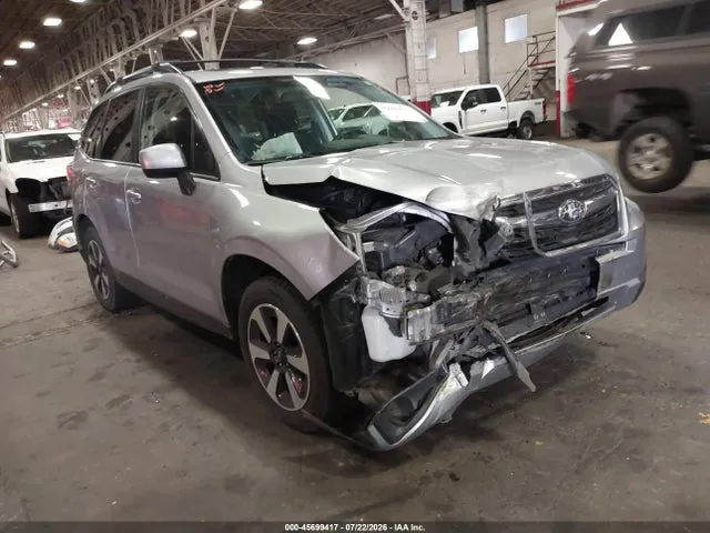 2017 Subaru Forester 2.5i Premium VIN JF2SJAEC6HH526162 фото 1