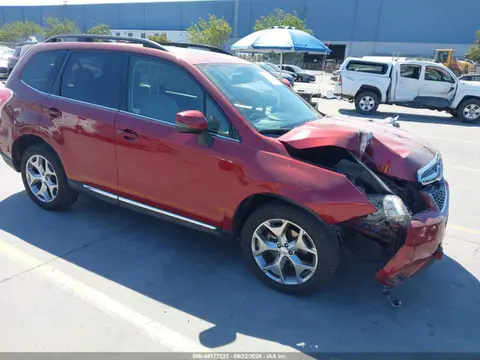 JF2SJAWC1FH420424 — 2015 Subaru Forester 2.5I Touring, Передняя часть (Front End), фото до ремонта
